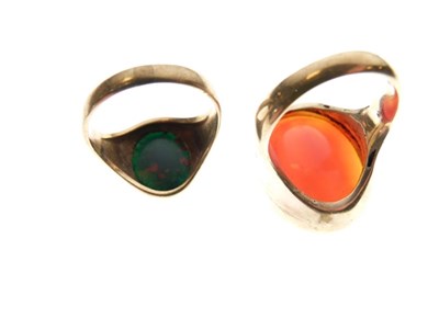 Lot 27 - 9ct gold bloodstone signet ring, and an Intaglio ring