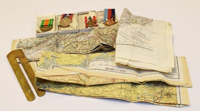 Lot 439 - World War related items