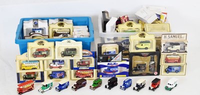 Lot 470 - Large group of approximately one hundred mainly Lledo boxed diecast model vehicles