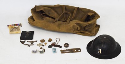 Lot 435 - Assorted Second World War and other militaria