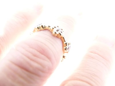 Lot 5 - Diamond set 18ct gold dress ring