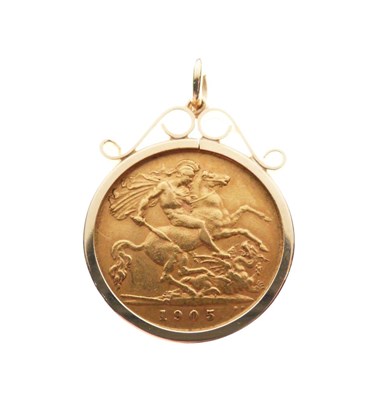 Lot 110 - 1905 Edward VII half sovereign, in 9ct gold pendant frame