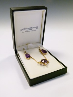 Lot 27 - Pendant set faceted purple stone and seed pearls