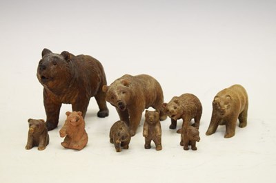 Lot 282 - Group of 'Black Forest' carved wooden bears