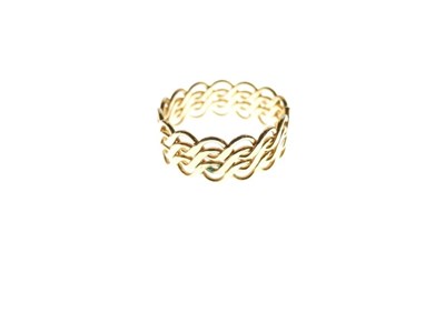Lot 36 - Unmarked yellow metal plaited band ring, size N, 2g approx