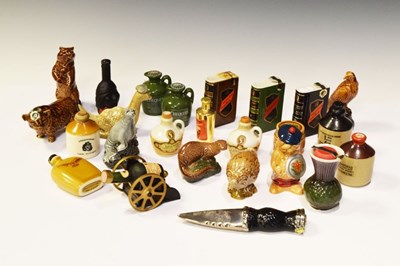 Lot 459 - Quantity of novelty miniatures