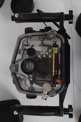 Lot 298 - Quantity of camera equipment