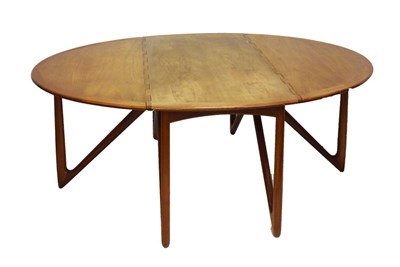 Lot 468 - Niels Koefoed (1929-2018) – 1960s teak oval drop leaf dining table