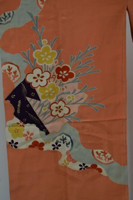 Lot 204 - Japanese kimono or robe, decorated with stylised blossom
