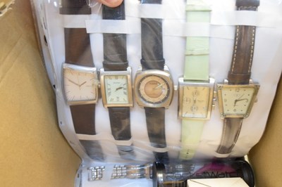 Lot 136 - Quantity of fashion watches