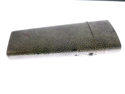 Lot 139 - Early to mid 19th Century shagreen-cased etui
