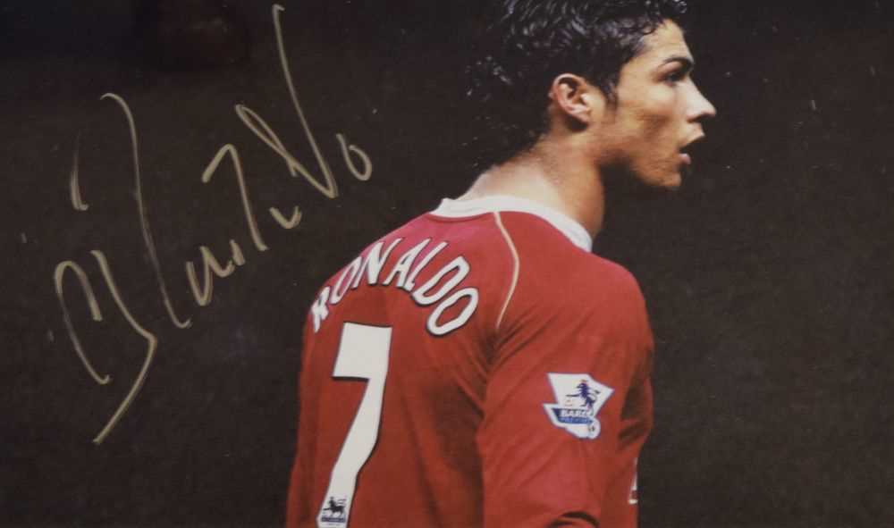 Ronaldo Autograph  signed photographs