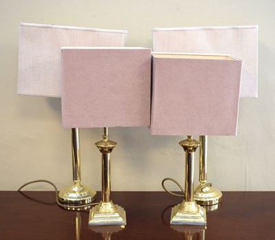 Lot 721 - Quantity of modern table lamps
