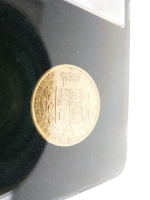 Lot 145 - Queen Victoria gold sovereign, 1862