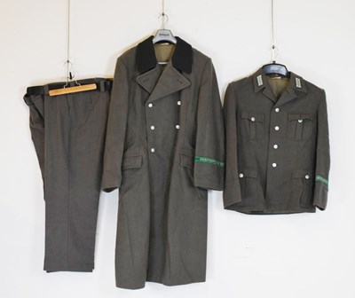 Lot 423 - East German/ German Democratic Republic border guards full uniform