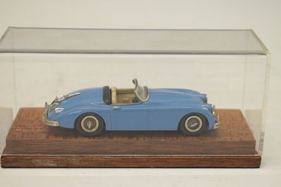 Lot 464 - RAE, SMTS precision model vehicles