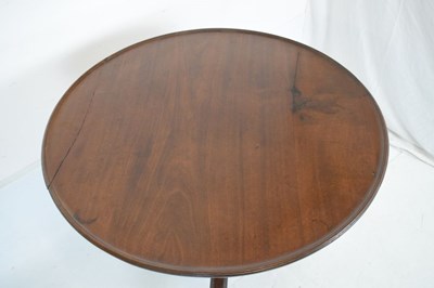 Lot 616 - George III mahogany snap-top tripod table