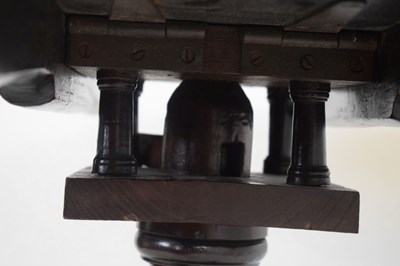 Lot 616 - George III mahogany snap-top tripod table