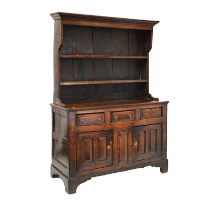 Lot 681 - Mid 18th Century oak dresser and rack