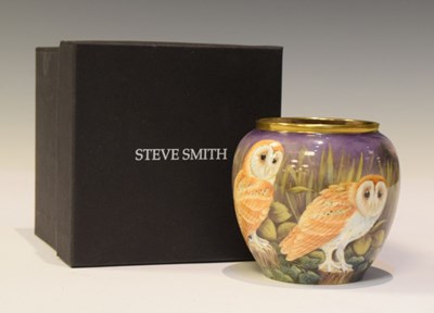 Lot 361 - Steve Smith (Moorcroft/Worcester artist) vase