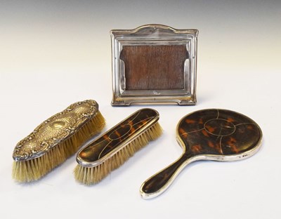 Lot 157 - Group of dressing table silver