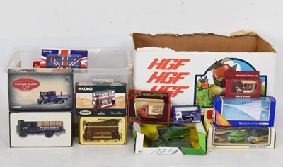 Lot 474 - Quantity of boxed diecast model vehicles