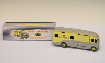 Lot 529 - Dinky Supertoys -  979 Racehorse Transport diecast model vehicle