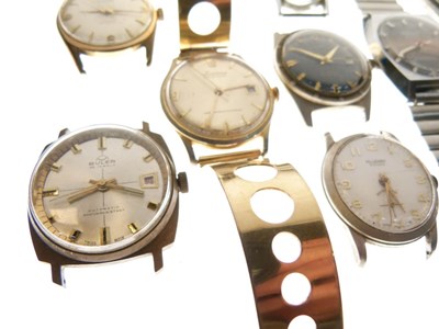 Lot 135 - Three vintage wristwatches, and nine watch heads