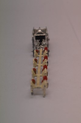 Lot 361 - Royalty Interest - Corgi 1902 State Landau and John Hill & Co. coach