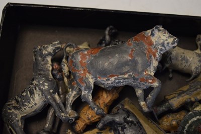 Lot 372 - Quantity of lead farm animals, figures, etc