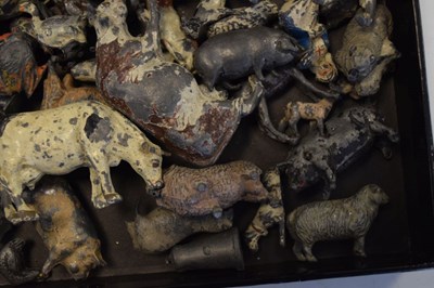 Lot 372 - Quantity of lead farm animals, figures, etc