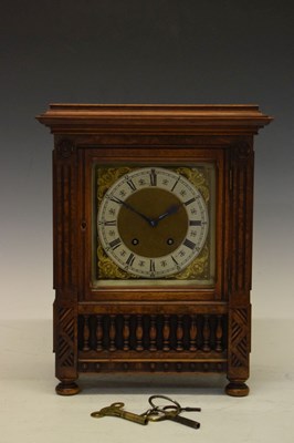 Lot 432 - Early 20th Century German walnut cased mantel clock