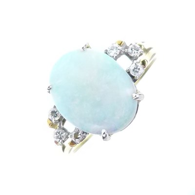 Lot 25 - Opal and diamond ring