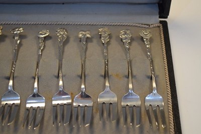 Lot 87 - Cased set of Dutch white metal flower finial cake forks