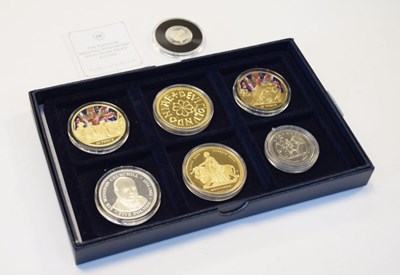 Lot 120 - Quantity of commemorative coins and medallions