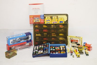 Lot 393 - Quantity of diecast model vehicles to include