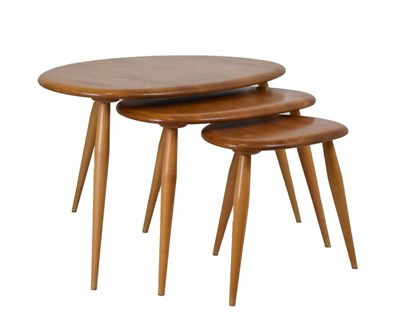 Lot 652 - Lucian Ercolani for Ercol Furniture - Nest of three 'Pebble' tables