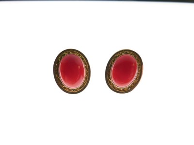 Lot 37 - Pair of coral ear clips