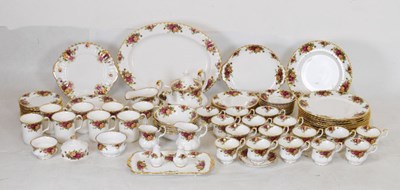 Lot 499 - Large one hundred piece Royal Albert 'Old Country Roses' service