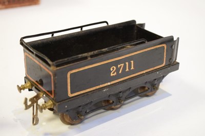 Lot 360 - 1920s Hornby Series clockwork LNER locomotive with tender and tanker wagon