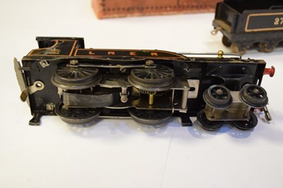 Lot 360 - 1920s Hornby Series clockwork LNER locomotive with tender and tanker wagon