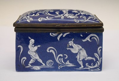 Lot 358 - Late 19th Century Continental porcelain rectangular box