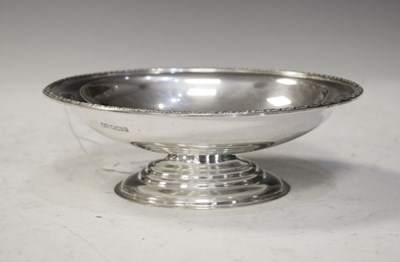 Lot 205 - Silver oval pedestal bowl, Sheffield 1992