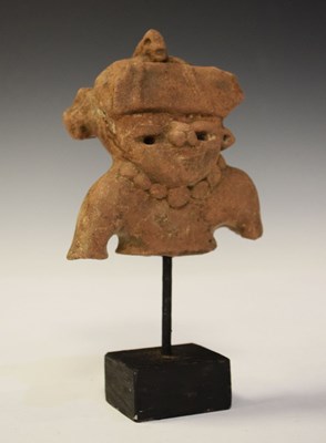 Lot 279 - Antiquities - Pre Columbian terracotta bust