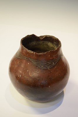 Lot 252 - Sotho pot, chicken head pot, terracotta vessel