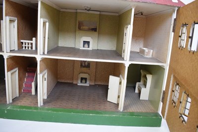 Lot 387 - Large Art Deco dolls house