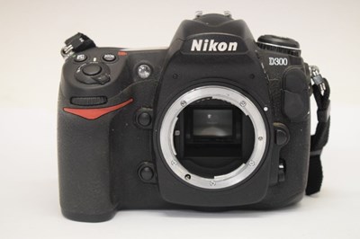 Lot 286 - Nikon D300 digital camera