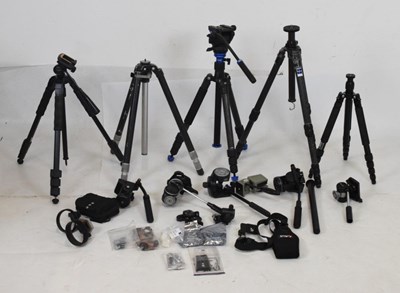 Lot 280 - Quantity of camera tripods