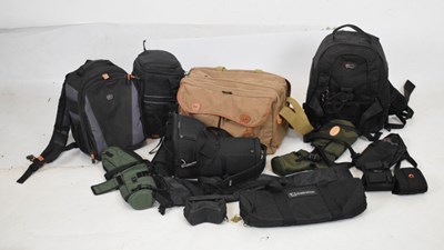 Lot 285 - Quantity of photographic/camera carry bags, etc