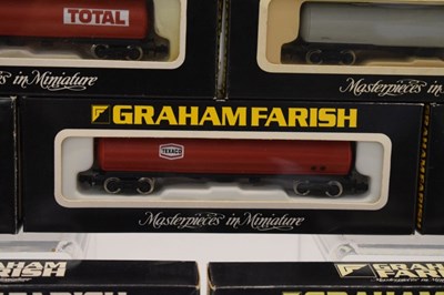 Lot 478 - Graham Farish – Ten boxed ‘N’ gauge tanker bogie wagons